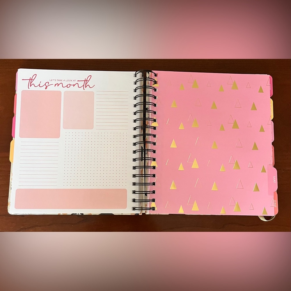 2026 Weekly Planner Spiral Bound in Hardcover Cat Design, 12 Month Planner NWT - Picture 8 of 10